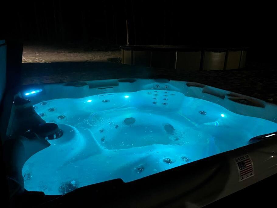 Family Friendly Cairo House With Hot Tub, Pool, Pond, 3Br, 3Ba Firepit, Minutes From Hudson & Private Pond Villa Kültér fotó